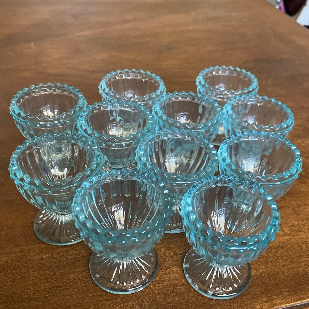 Set of 11 Aqua Blue Glass Ribbed Pattern Sawtooth Rim Egg Cups Vintage